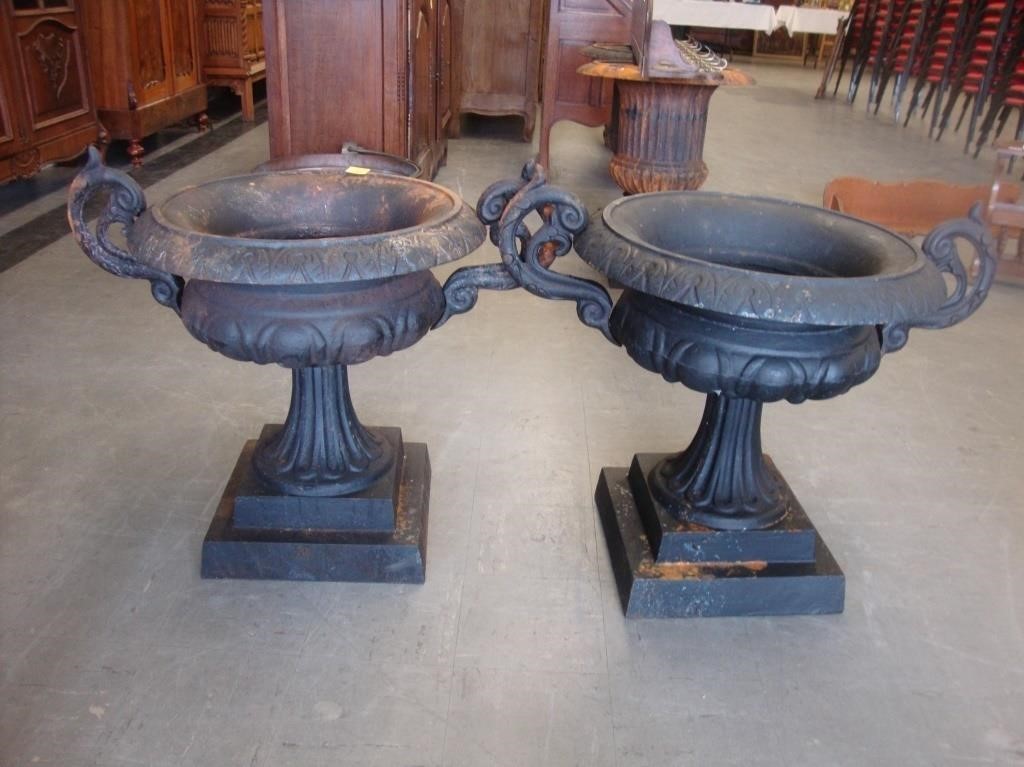 Large pair of classical cast iron garden urns