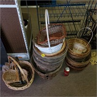 Lot of Assorted Orchard Baskets & Baskets