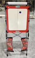 Portable childrens easel-20 x 47
No visible