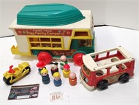 Fisher Price Play Family Camper & Accessories
