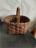 17x14x16in vintage splint handle basket