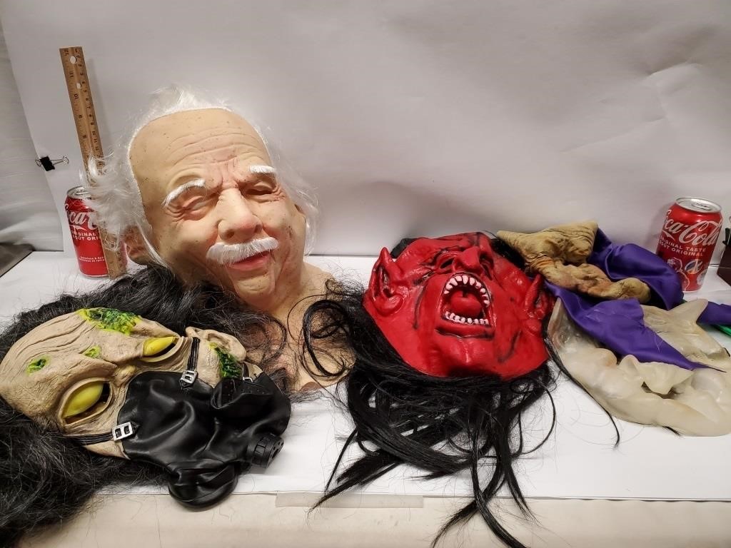 Large Lot of Hallowe'en Masks
