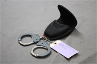 Handcuffs w/Single Handcuff Case