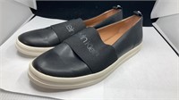 Like New Size 7 Calvin Klein Woman's Slip On Shoes