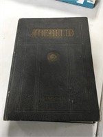 1923 Univ of Illinois Yearbook