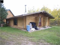 24' x 32' commercial log cabin