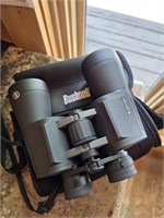 Bushnell 12 x 50 binoculars w/ tripod