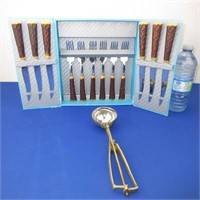 Vintage Steak Knives & Forks Set In Original Box &