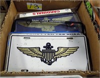 BOX LOT OF SOUVENIER LICENSE PLATES