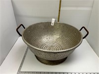 Old Strainer Caldron