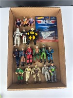 Action figures Unopened Top Gun