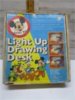 LIGHT UP MICKEY MOUSE DRAWING DESK