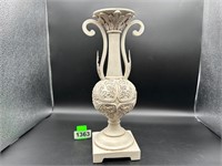 Resin & Metal ornate candle stand