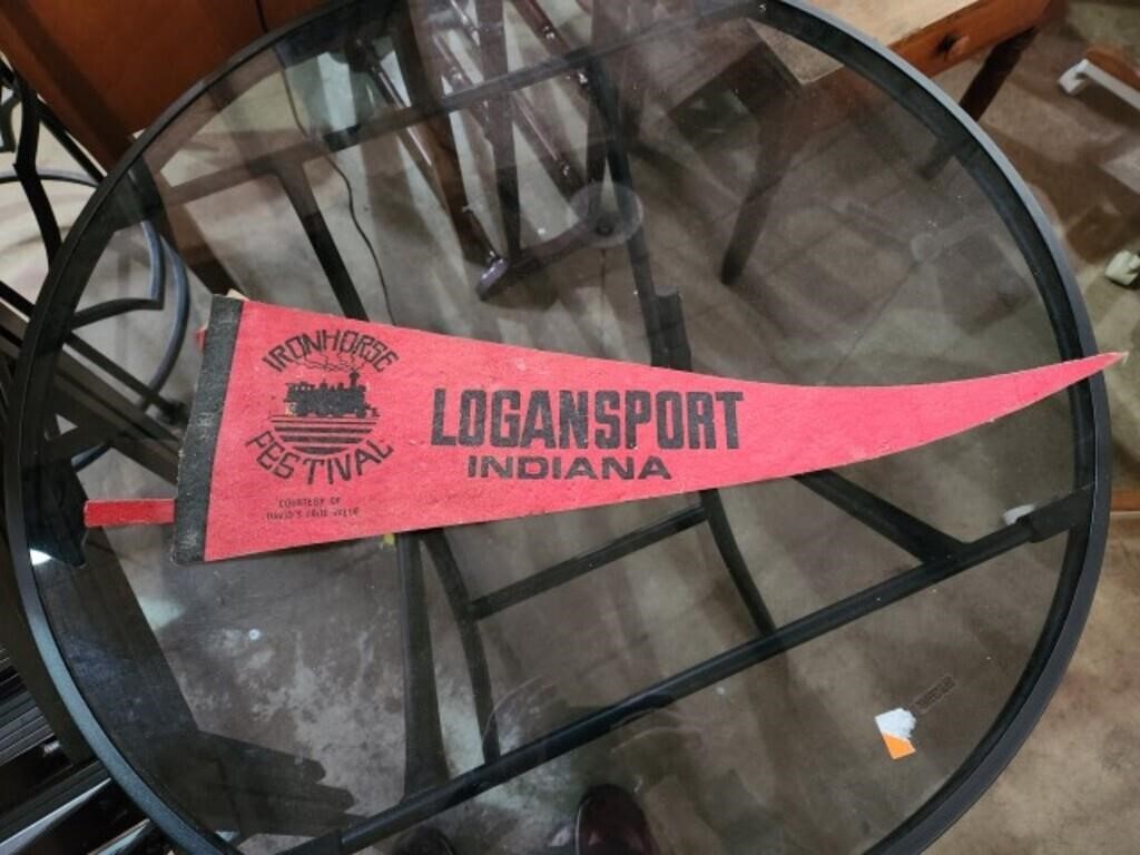 Logansport pennant 24 in