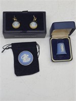 Wedgwood earrings brooch and thimble