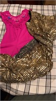 C11) dress up clothes sz7-12 No issues smoke free