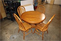 Dining Room Table + 4 Chairs