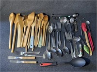 Wooden utensils, Serving spoons and forks