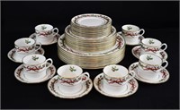 40 pc Royal Worcester HOLLY RIBBON Porcelain