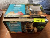 Kirkland 2-flavor variety pack Chunks can cat food