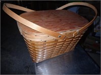Wicker Picnic Basket w/Dual Handles