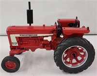 IHC Custom 666 WFE Tractor