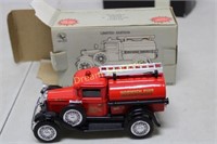 Die Cast Norwich Fire Dept Bank/Truck 1:25