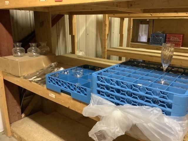 6.20.21-ISUZU BOX TRUCK-TABLES-SHELVING-PARTY ITEMS-DISHES