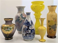 LOT 6 Decorative Vases (Art galss)
