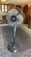 Hunter oscillating fan with remote