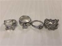 Rings Lot of 4