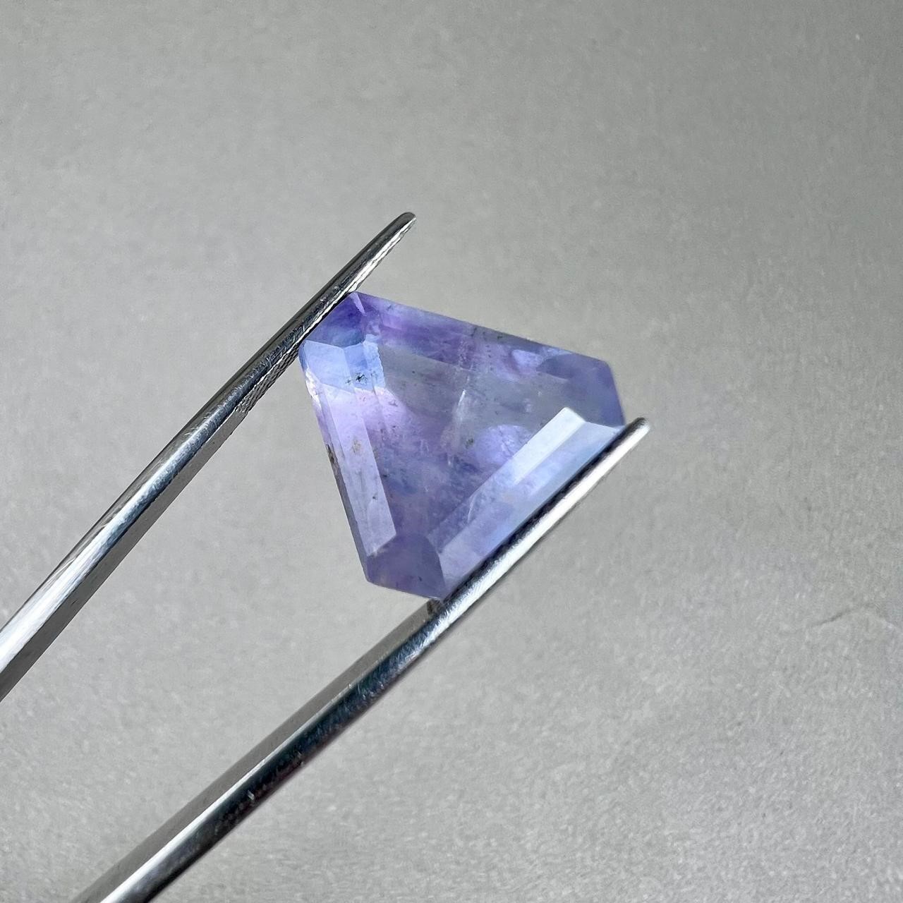 13 CT Stunning Natural Purple Fluorite Gemstone
