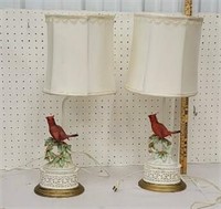 2 cardinal lamps