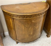 Vtg Wood Liquor Cabinet w/ Ornate Pattern Border,