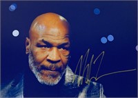 Autograph Boxing Mike Tyson Photo