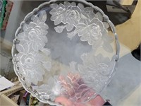 WINTER ROSE SERVING DISH