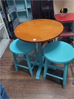 Childs Table & 2 Stools