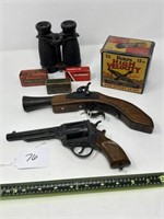 2 Toy Guns, Binoculars, & 4 Ammunition Boxes