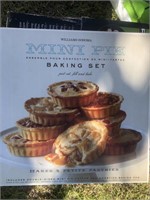 Mini pie baking set