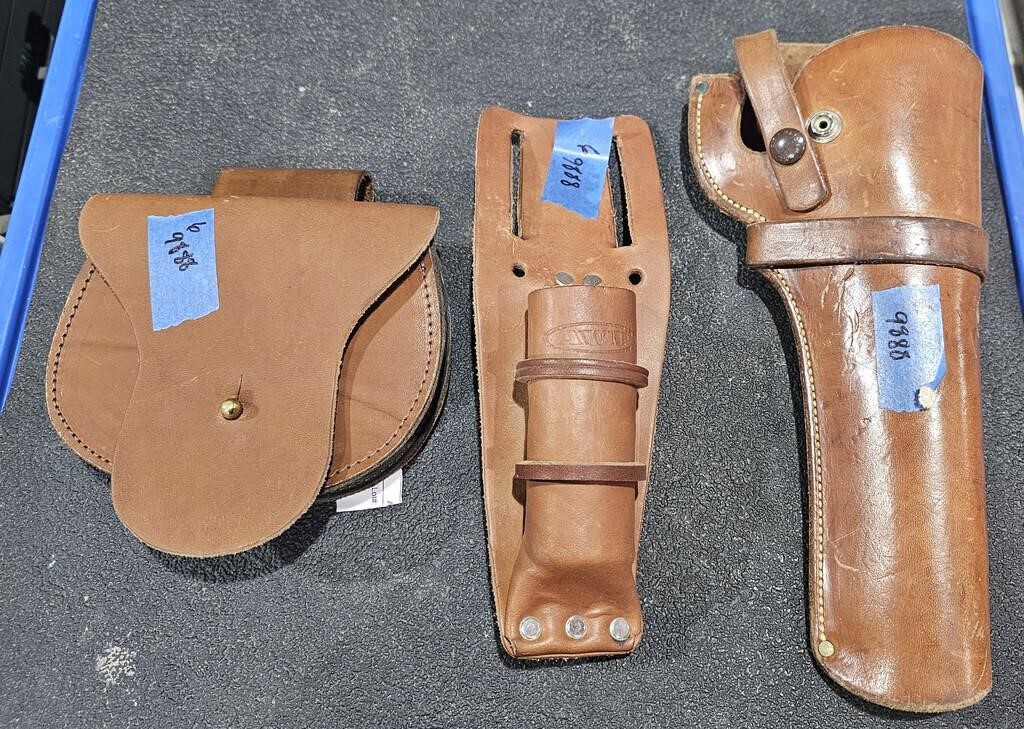 Heiser Holster Colorado and two pouches