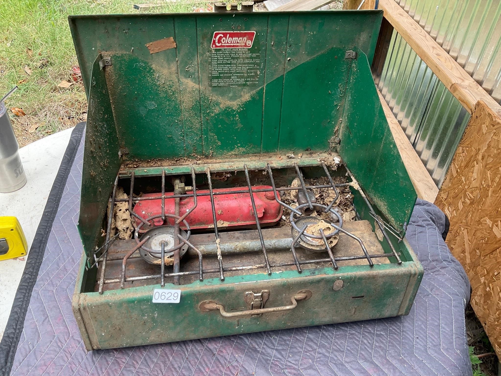 Coleman 2 burner camp stove