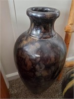 Dark Colored Floor Vase, Browns