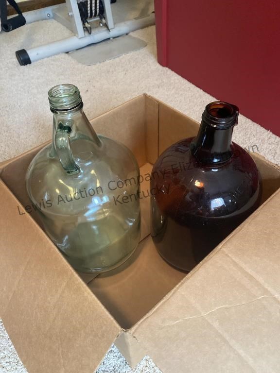 2 vintage 1 gallon jugs