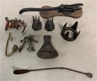 lot of 9 primitive Tools, Hooks, Keys, others