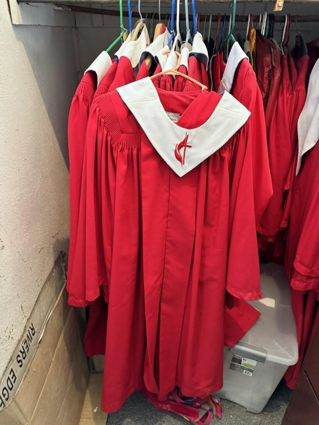 Lot of 10 Vintage Red Choir Robes w/Methodist Stol
