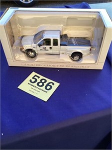1:25 scale die cast ford f250/350 series truck