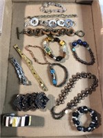 Costume jewelry. Set of 13 bracelets and one