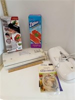 FoodSaver Vaccuum System & Seal a Meal Vaccuum