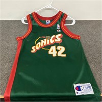 Baker #42 Seattle Super Sonics L (14-16)