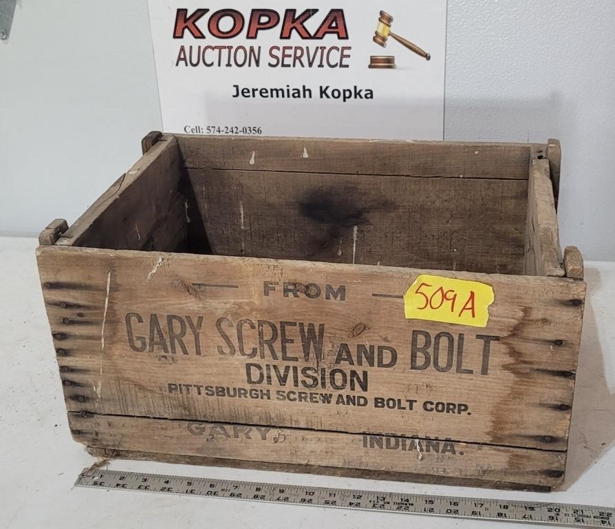 Vintage wood crate, Gary Screw & Bolt